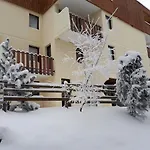 Vvf Les 7 Laux Massif De Belledonne 3*
