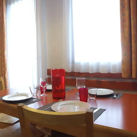 Vvf Les 7 Laux Massif De Belledonne Vakantiepark 3*