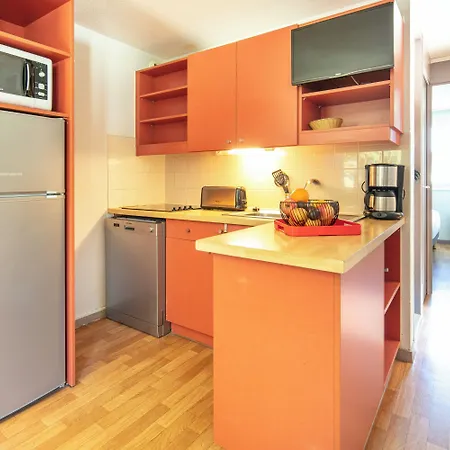 Vvf Les 7 Laux Massif De Belledonne Vakantiepark 3*