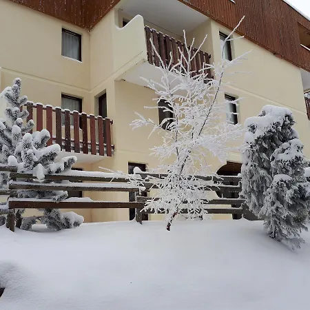 Vvf Les 7 Laux Massif De Belledonne 3*