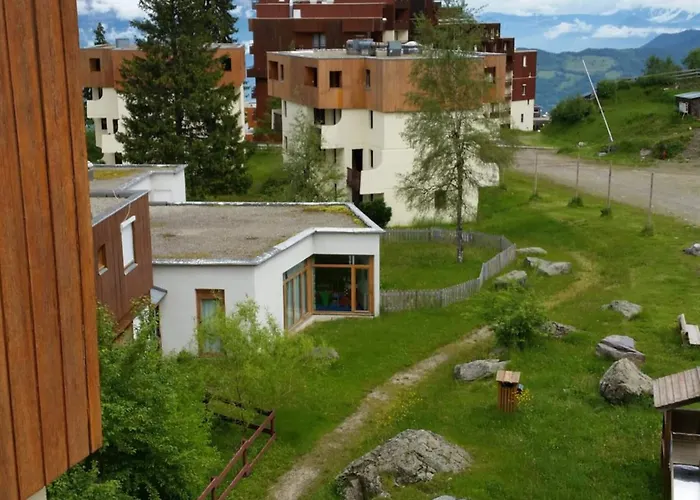 Vvf Les 7 Laux Massif De Belledonne Feriepark 3*